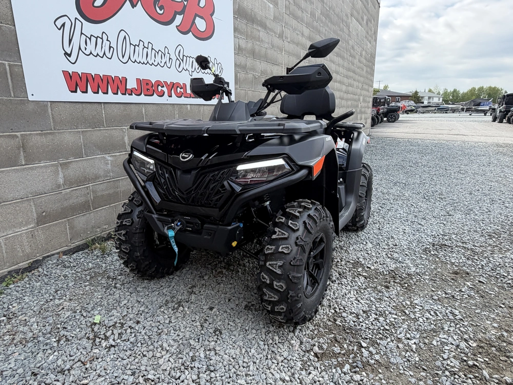2026 Cfmoto Cforce 600 Touring Black alt