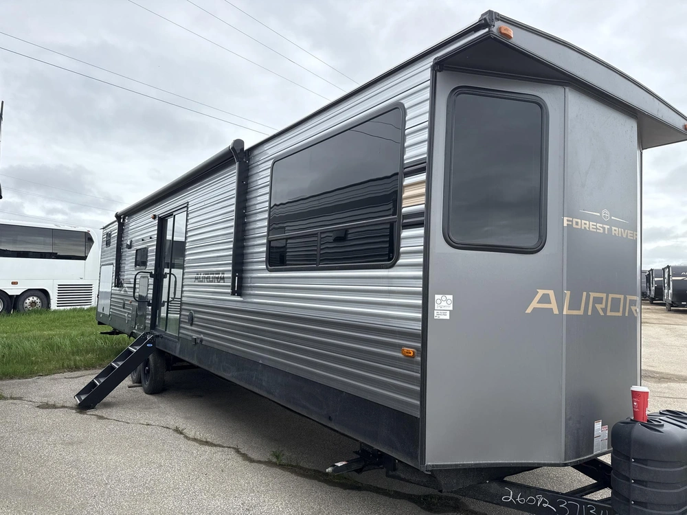 2026 Forest River Aurora 40bhts alt