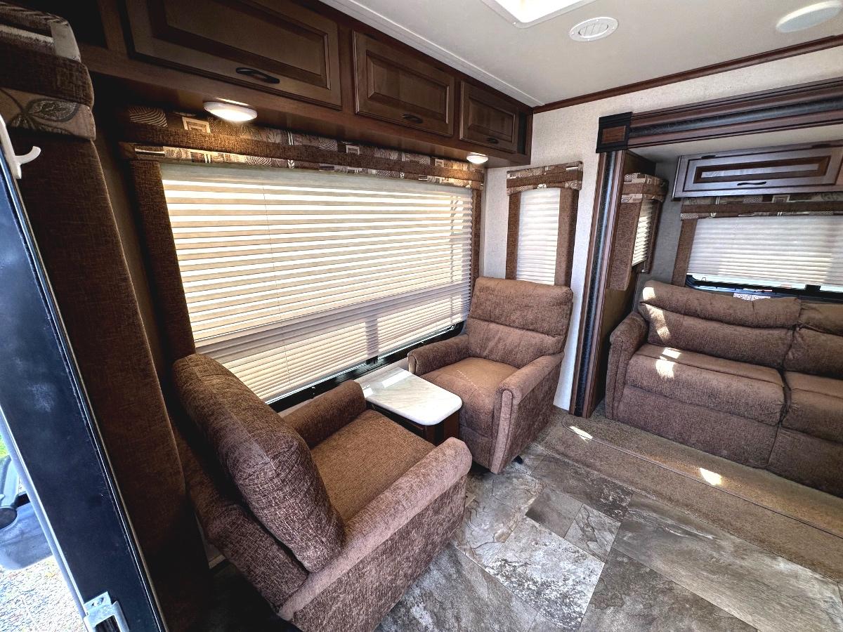2015 Jayco JAY Flight 27RLS thumbnail 13