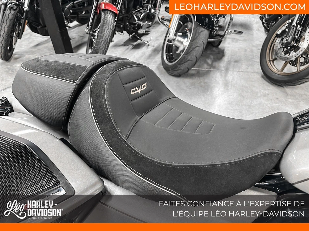 Harley-davidson Fltrxse Cvo Road Glide 2023 alt