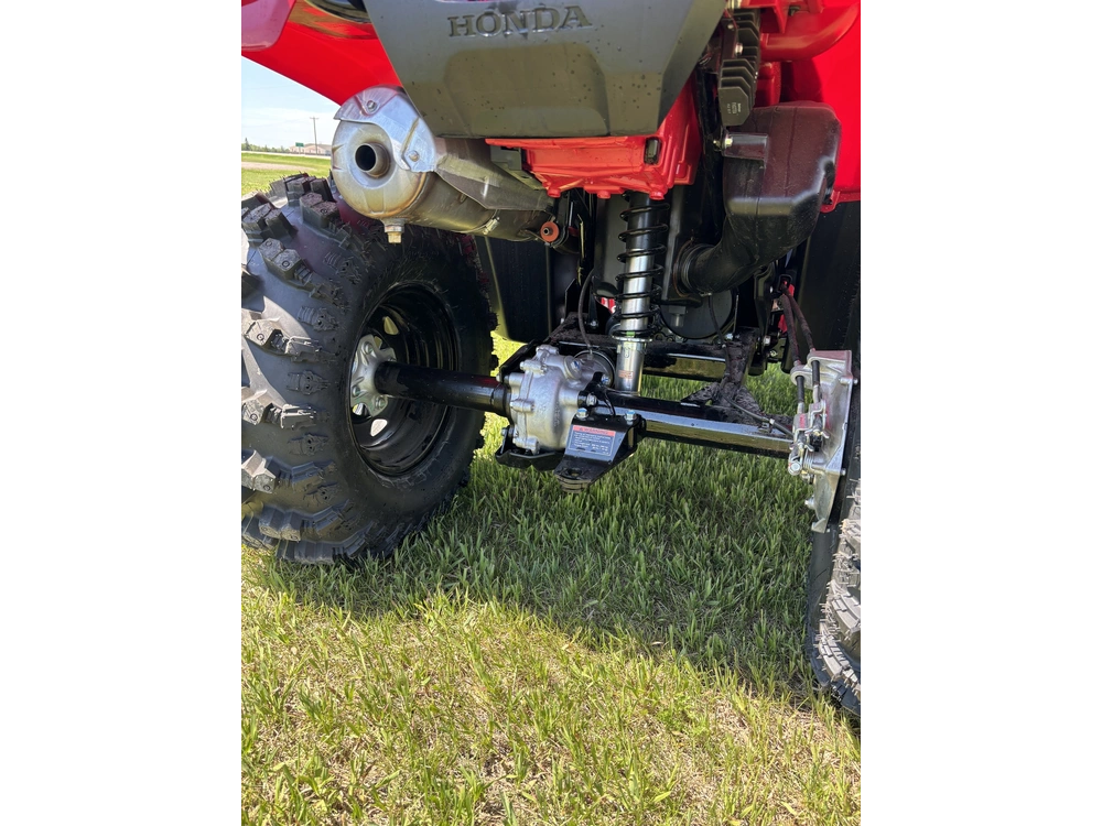 2026 Honda Foreman, Manual Shift, Red alt