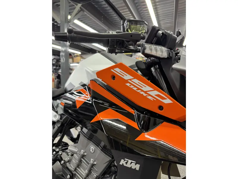 KTM 990 DUKE 2027