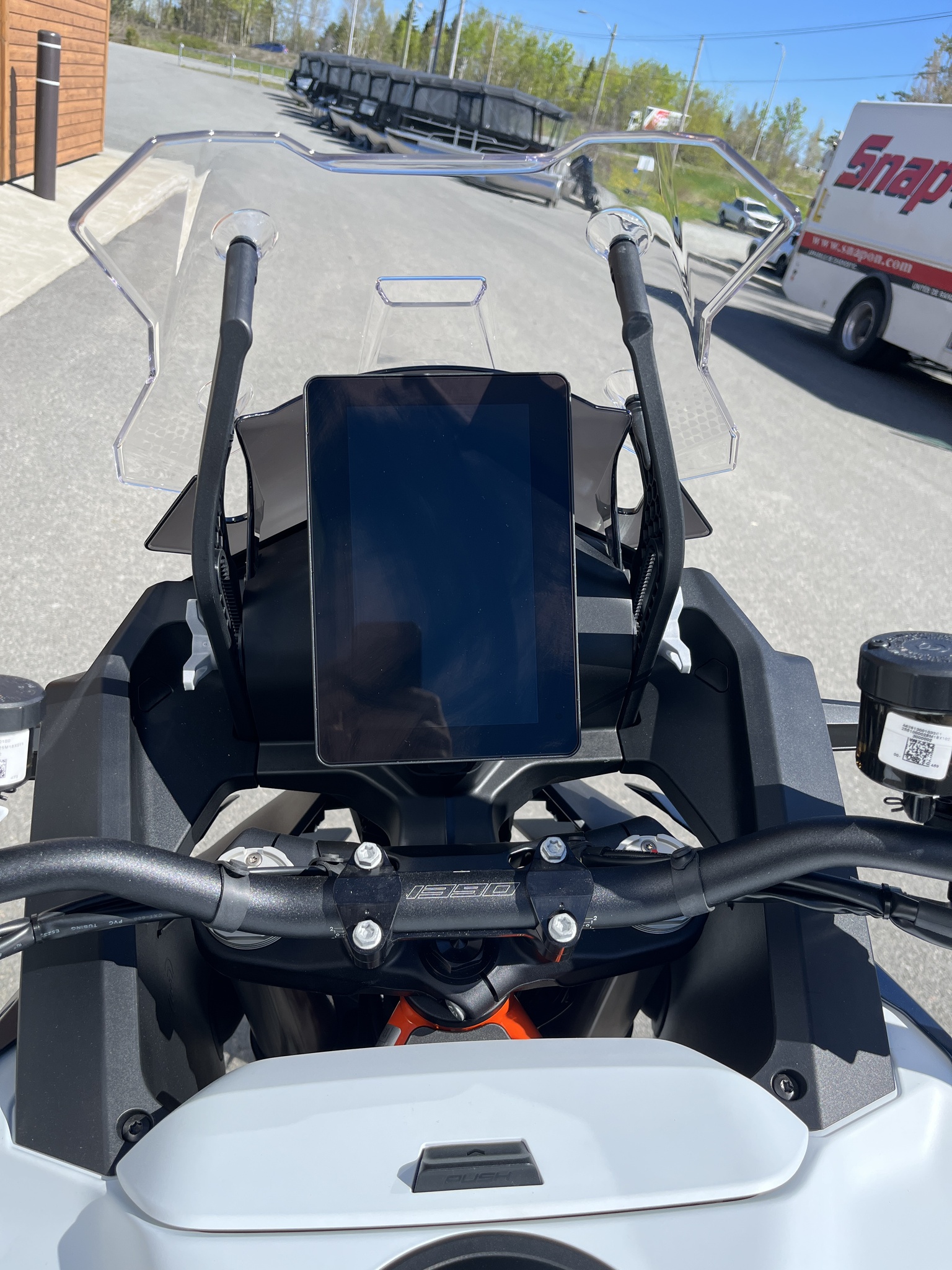 2026 KTM 1390 SUPER ADVENTURE R thumbnail 6