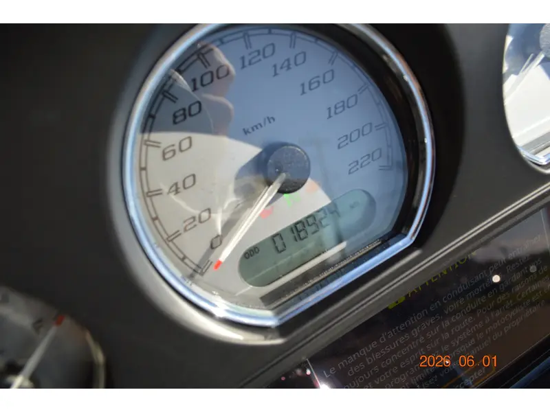 2022 Harley-Davidson FLHX
