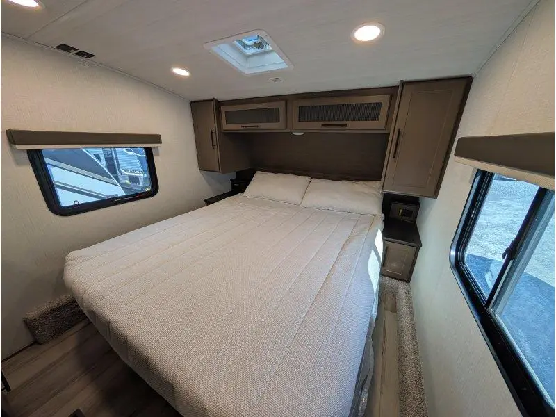 Keystone RV Cougar 2027