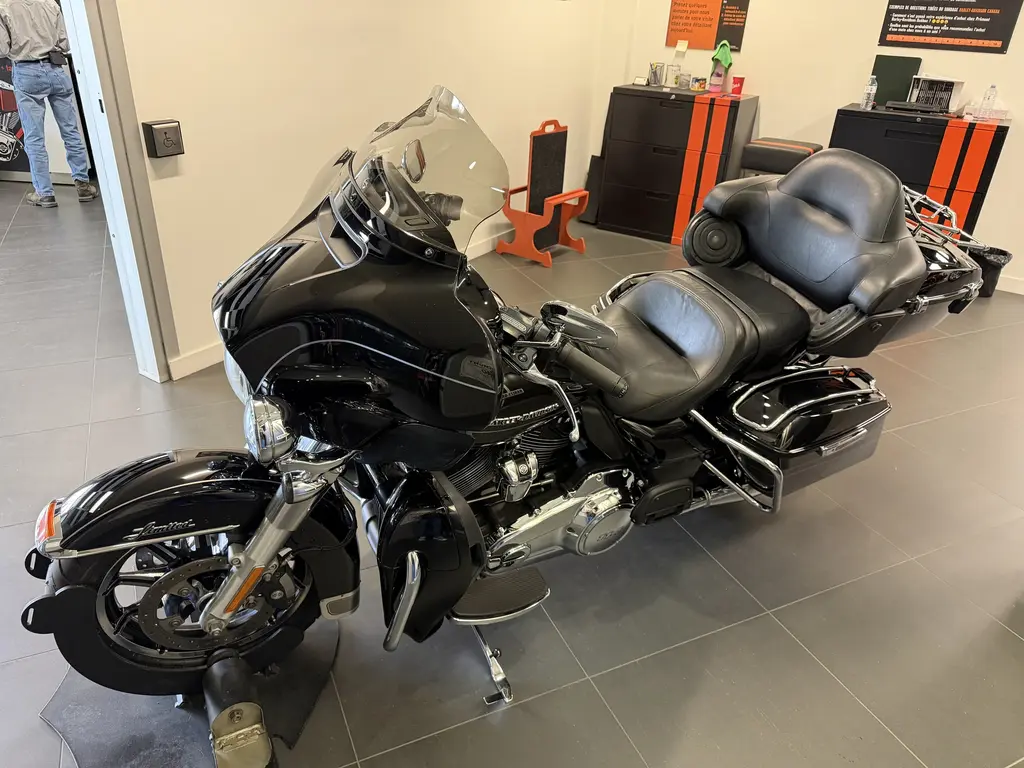 2017 Harley-Davidson ELECTRA GLIDE ULTRA LIMITEDFLHTK