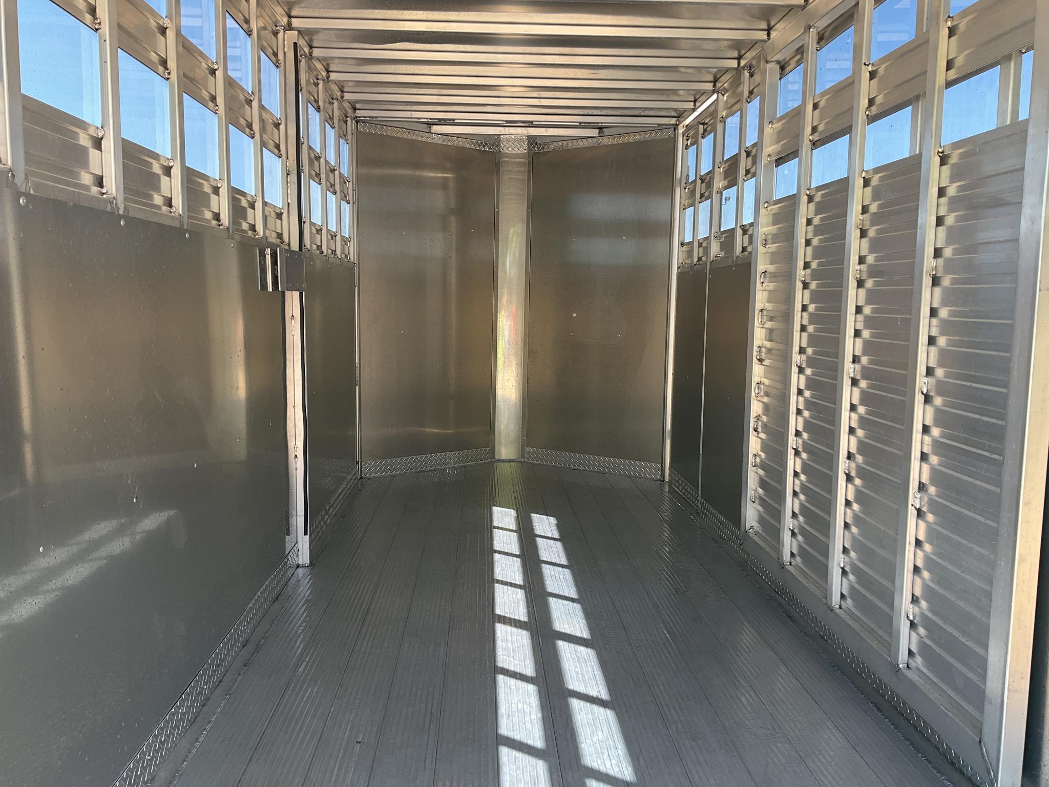 2027 Other 78" x 16' Plus V-Nose Aluminum Livestock Trailer thumbnail 11