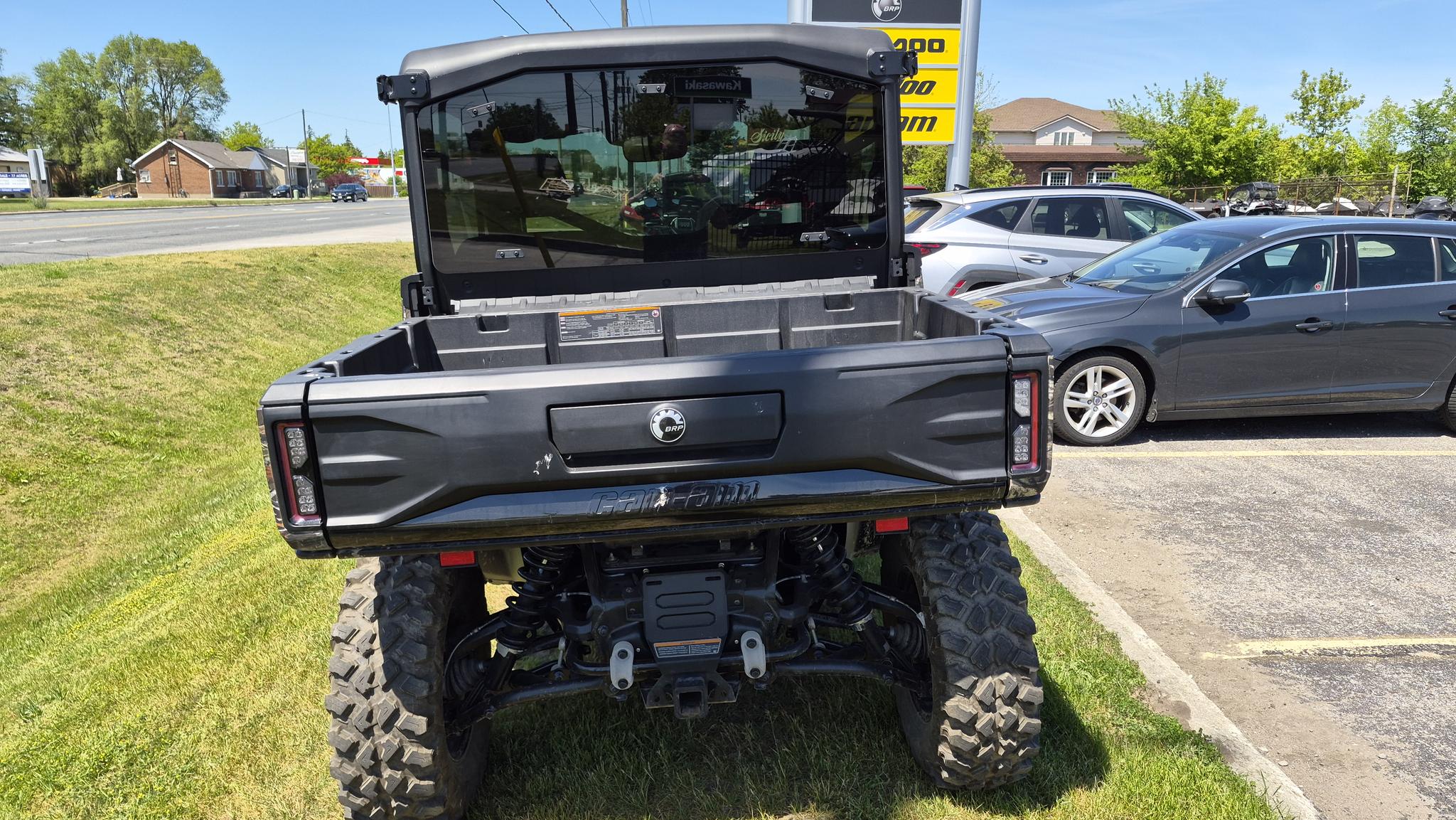 2026 Can-Am SSV DEF LTD 65 HD11 thumbnail 4