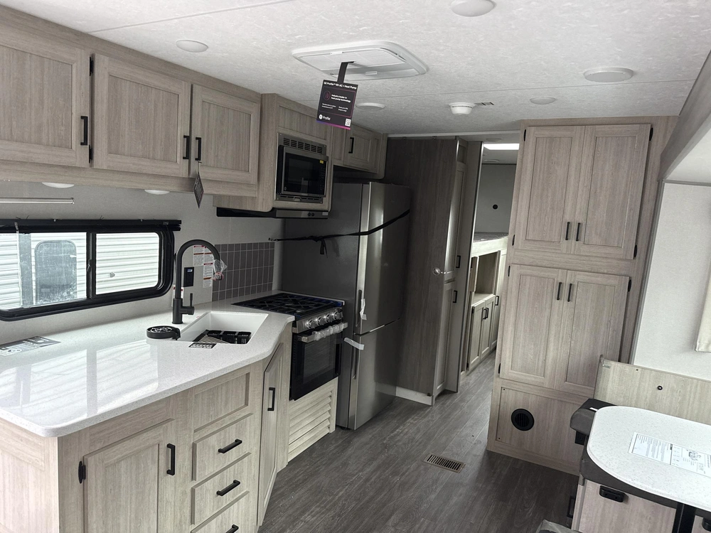 2026 Forest River Aurora 40bhts alt