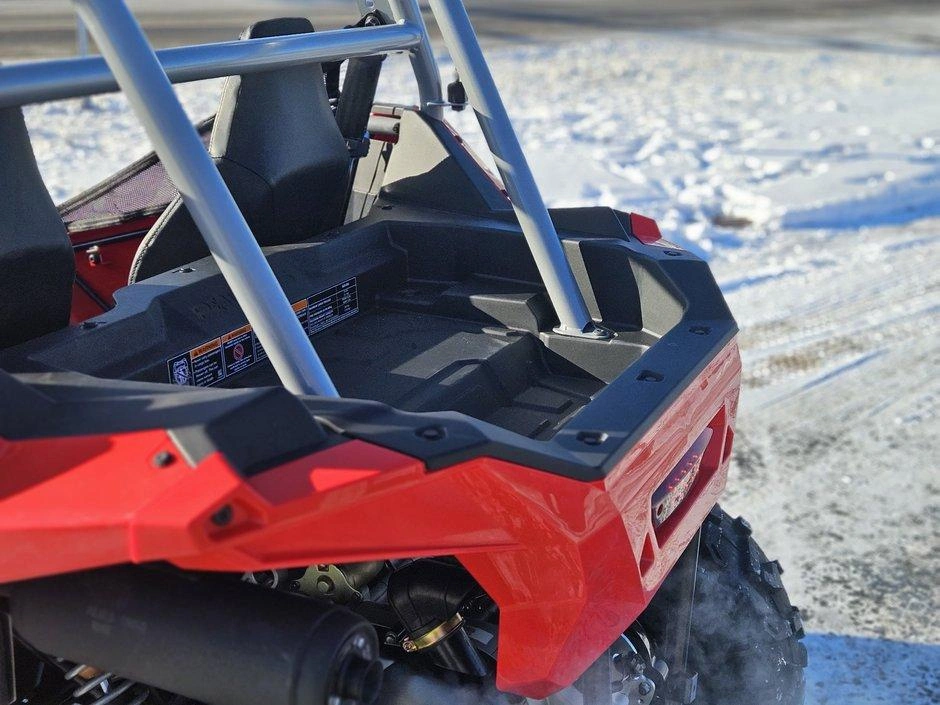 Polaris Rzr 200 Efi 2026 alt