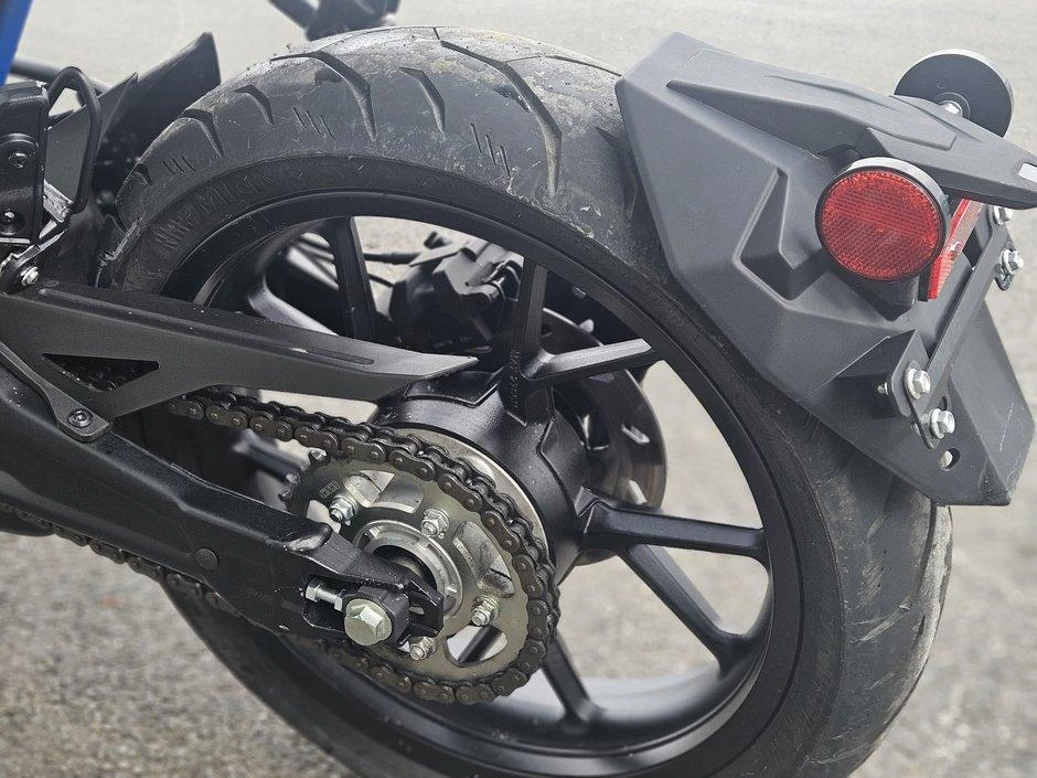 Cfmoto Nk 300 2024 alt