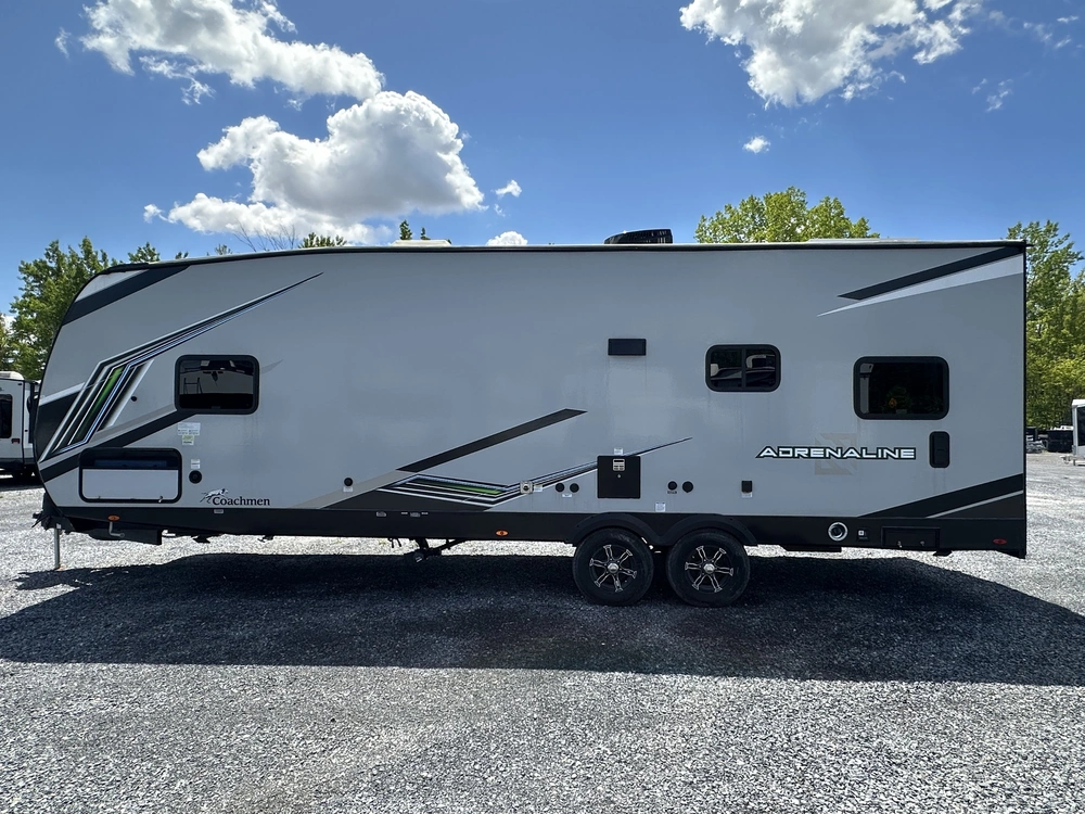 2024 Coachmen Adrenaline 27kb alt