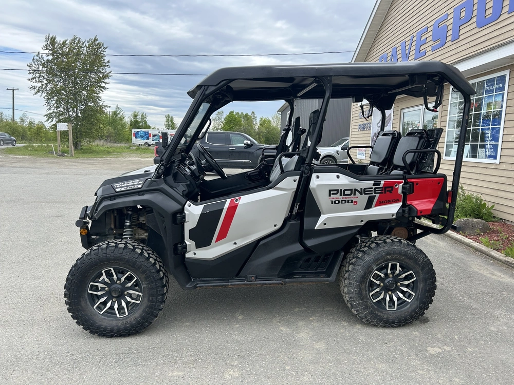 2022 Honda Pioneer 1000-5 Trail alt
