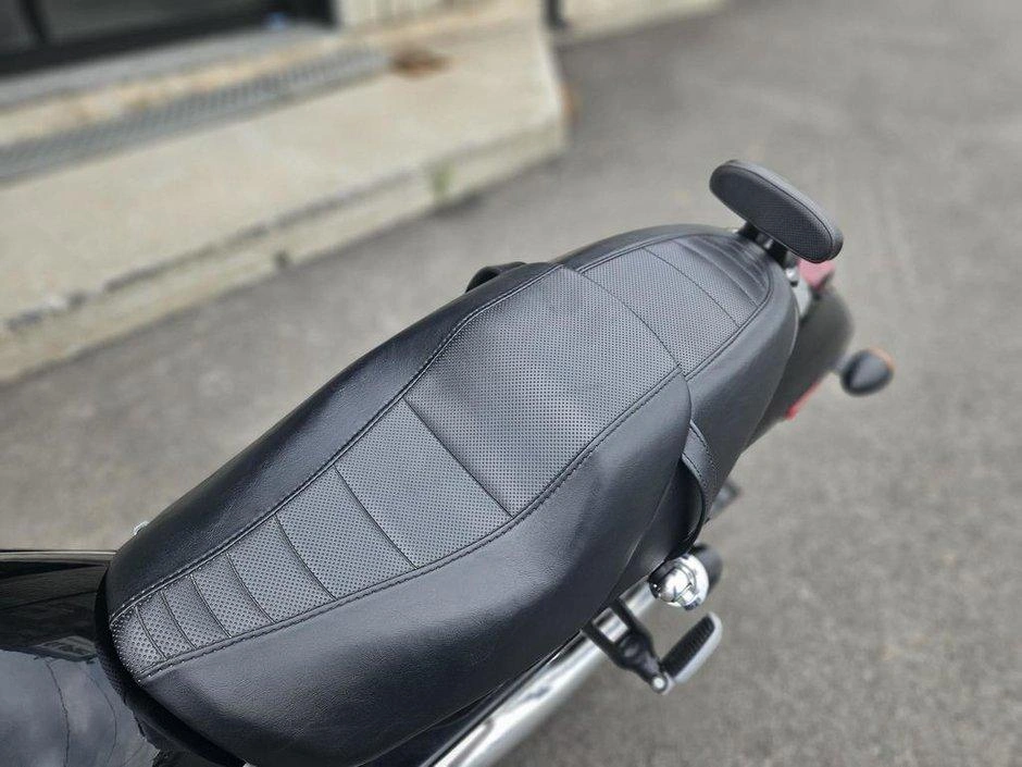 Harley-davidson V-rod 2006 alt