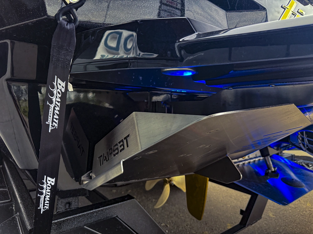 2026 Tige Boats Ultre 25zx alt