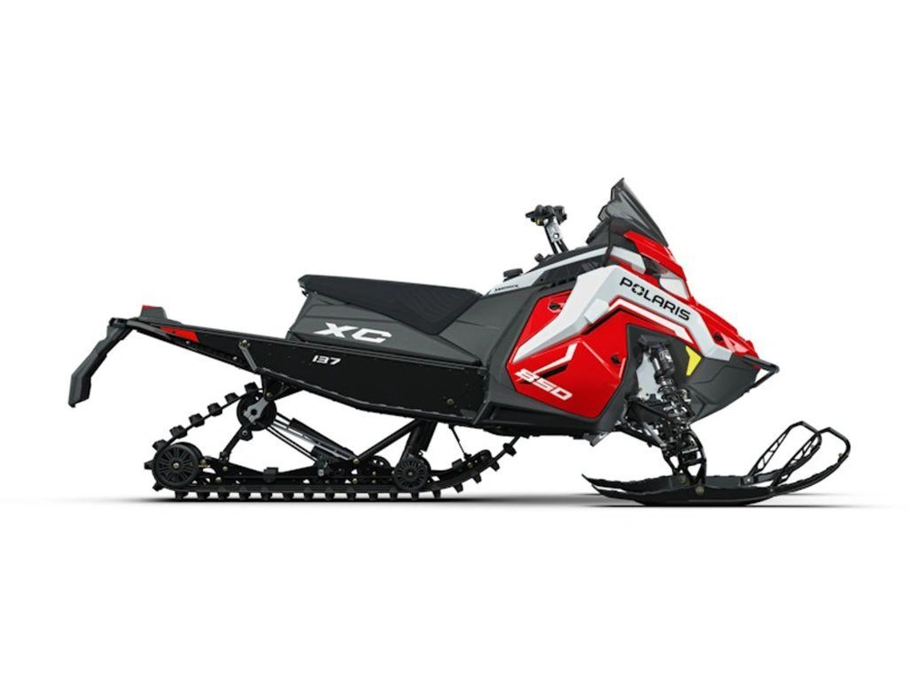 2027 Polaris 850 Indy Xc 137 7s Indy Red / White Lightning / Gloss Black alt