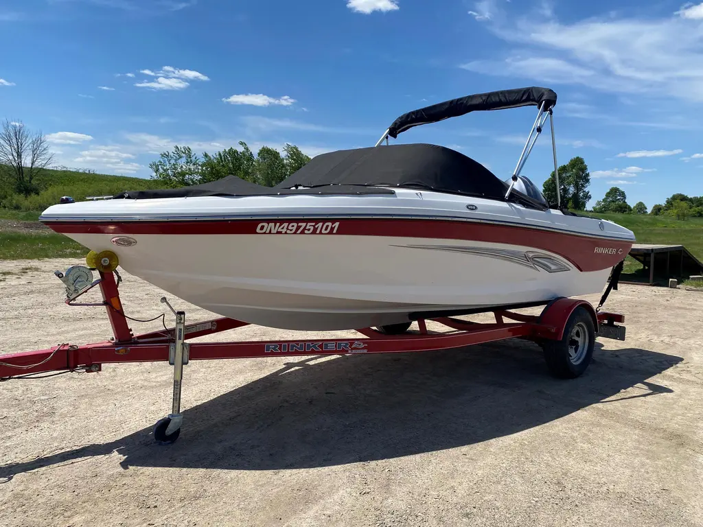 2014 Yamaha RINKER 186