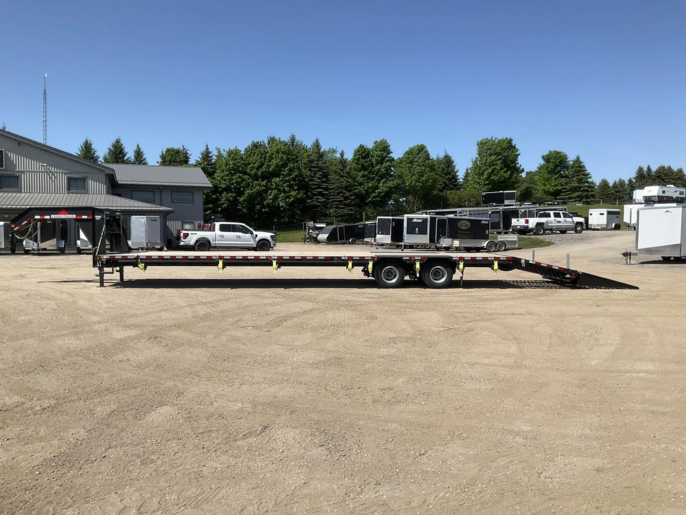 2026 Canada Trailers 8.5x40 12 Ton Gooseneck Equipment Trailer alt