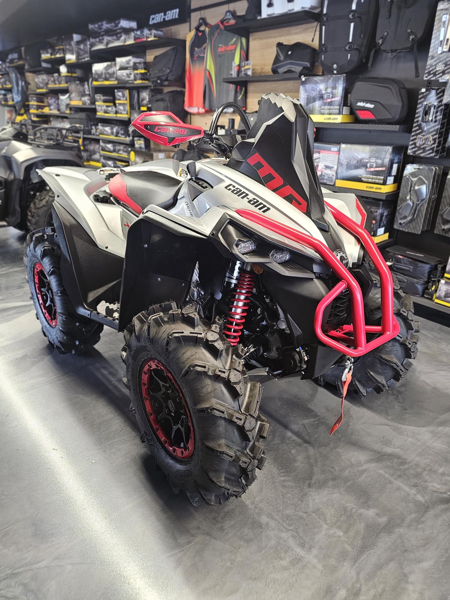 2026 Can-Am RENEGADE XMR 1000R thumbnail 2