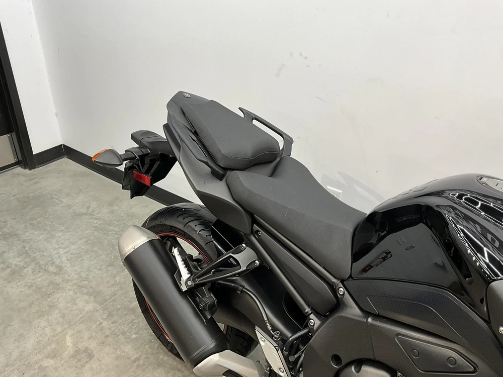 Yamaha Fazer Fz8 2014 alt
