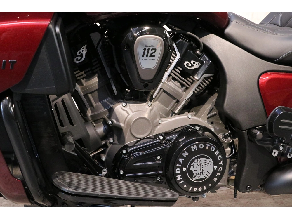 Indian Motorcycle Pursuit Dark Horse + 112 2026 alt
