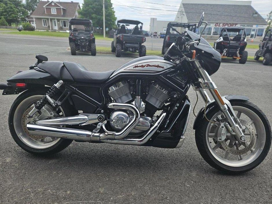 Harley-davidson V-rod 2006 alt