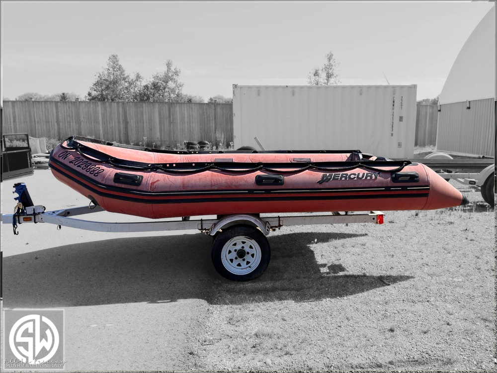 2009 Mercury Inflatable alt