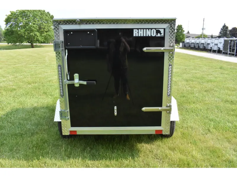 2026 Rhino Galvanized Enclosed 4' x 6' SA