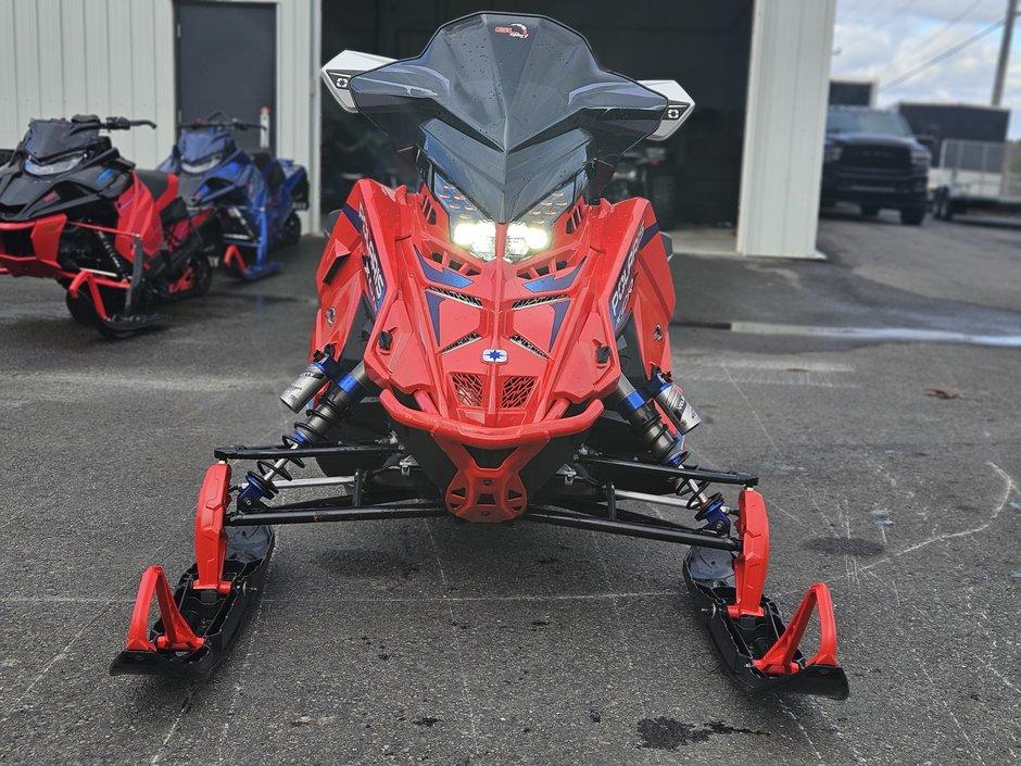 2025 Polaris 9R INDY XCR 136 thumbnail 7