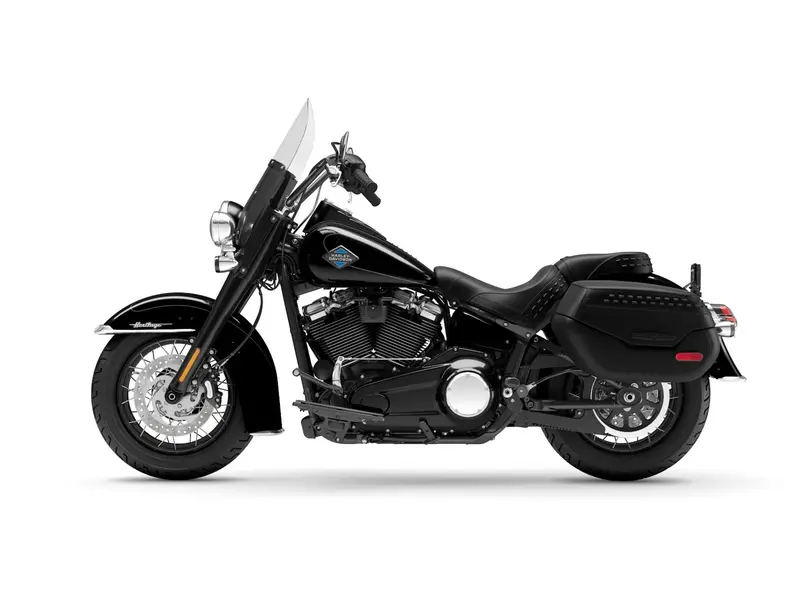 2026 Harley-Davidson FLHC HERITAGE CLASSIC