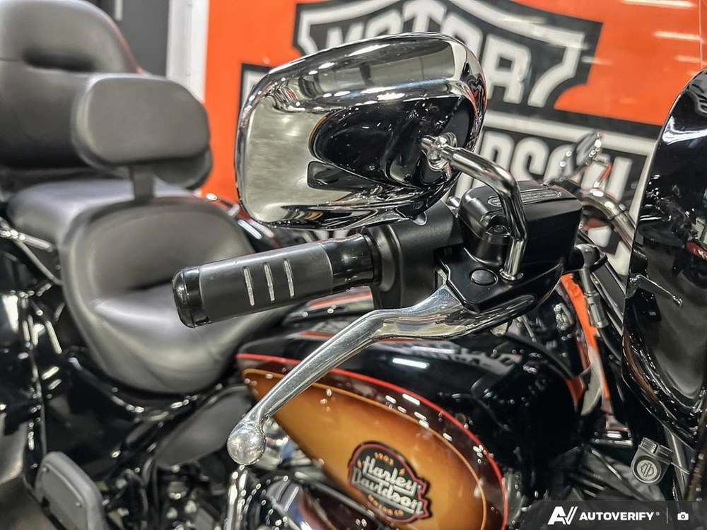 2024 Harley-davidson Tri Glide Ultra alt