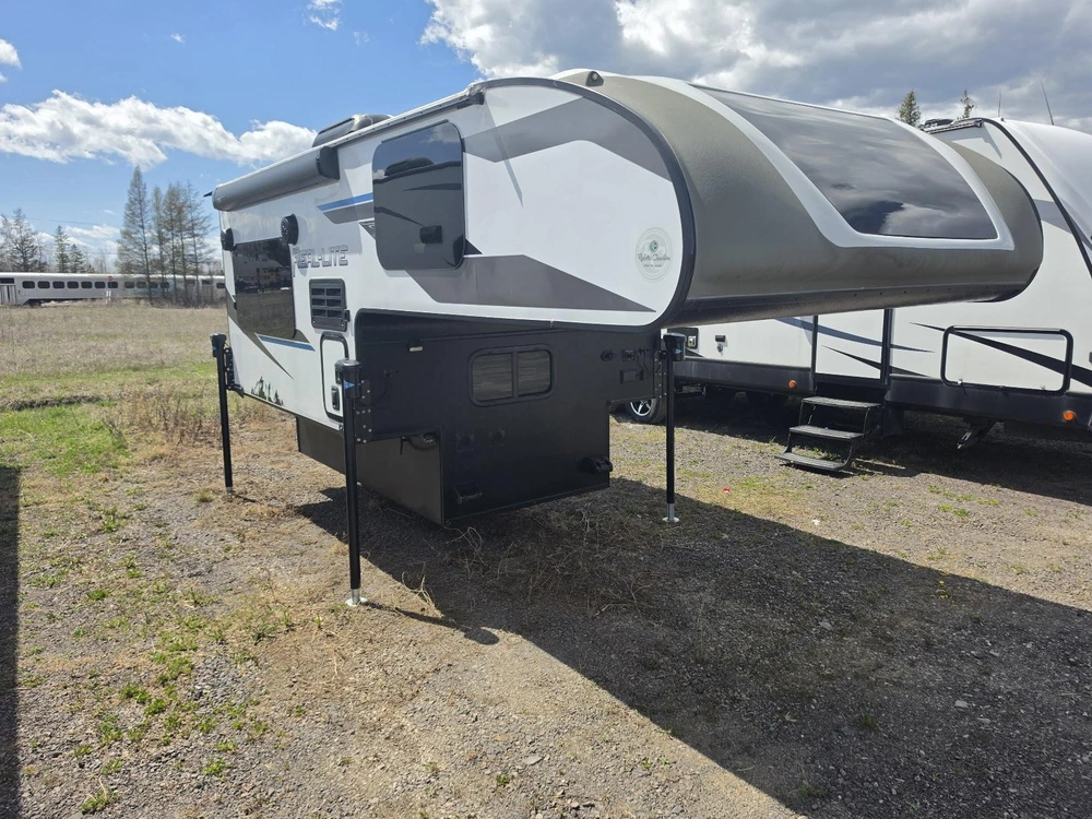 Palomino Real-lite 1803 2021 alt