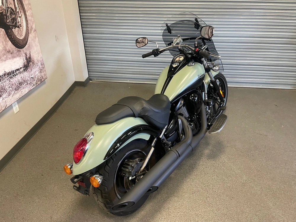 2023 Kawasaki Vulcan 900 alt