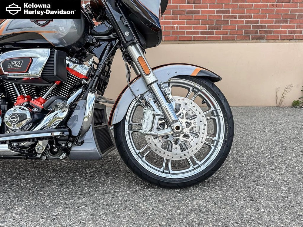 2026 Harley-davidson Flhxse - Cvo™ Street Glide® alt