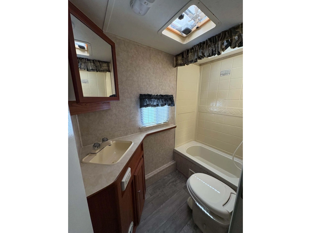 2008 Malibu 2511 alt