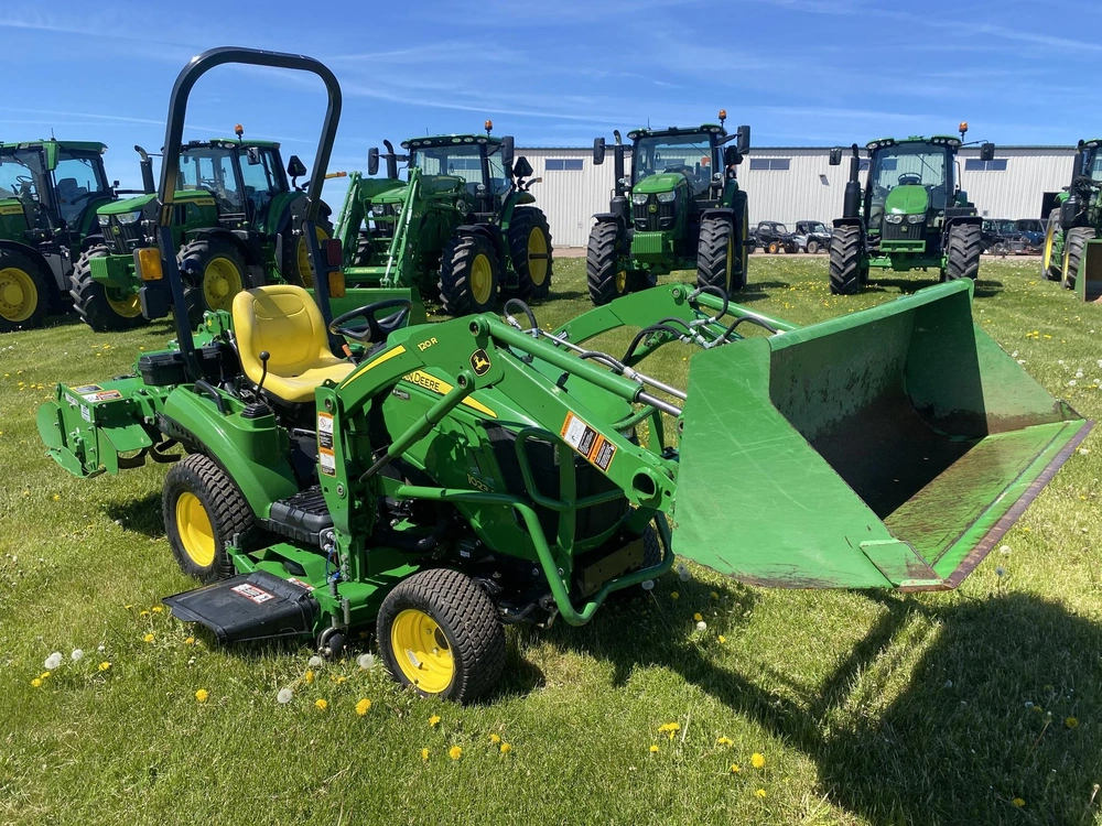 John Deere 1023e 2021 alt