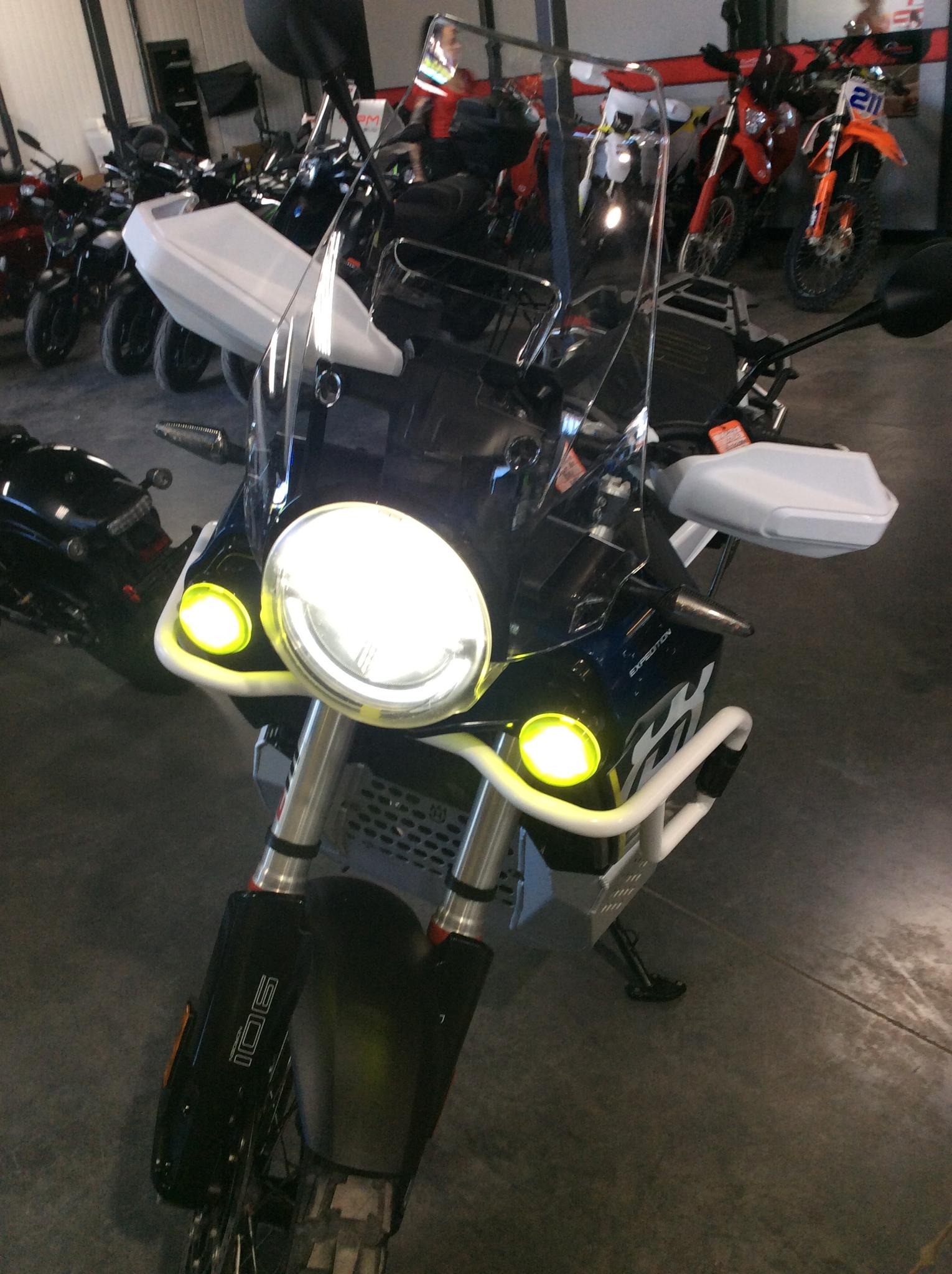 2023 Husqvarna NORDEN Expedition 901 Abs thumbnail 11