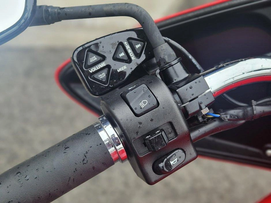 Yamaha Vstar 2015 alt