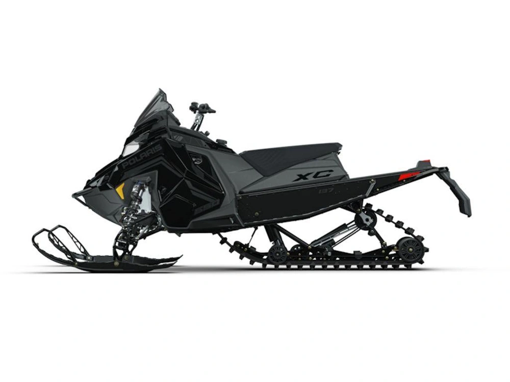 2027 Polaris 650 Indy Xc 137 7s Gloss Black alt