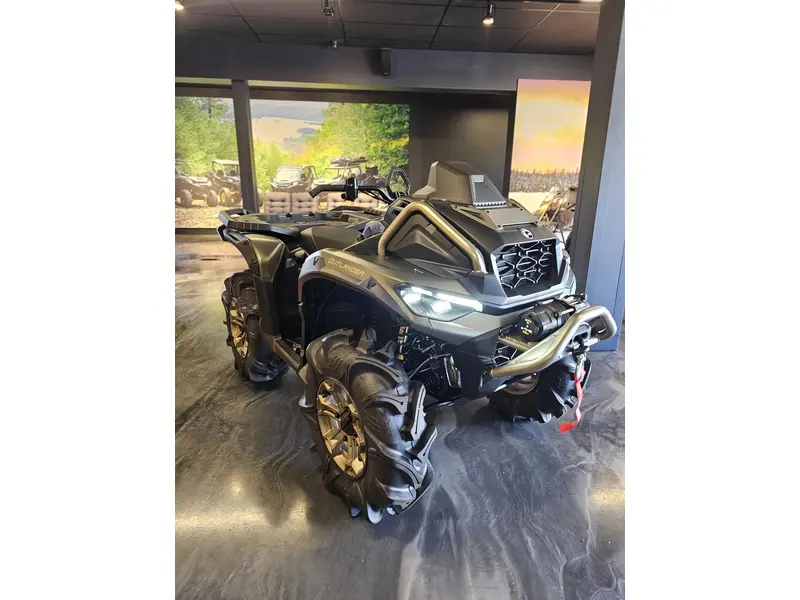 2026 Can-Am OUTLANDER XMR 1000R