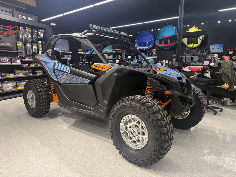 2026 Can-am Showtime Maverick Ds Turbo R 9dtc alt