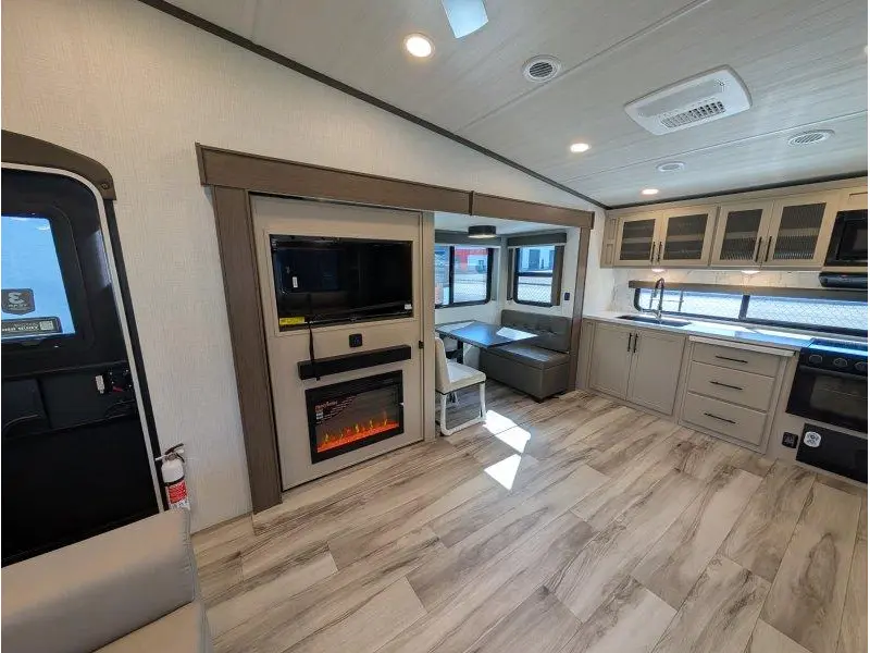 Keystone RV Cougar 2027