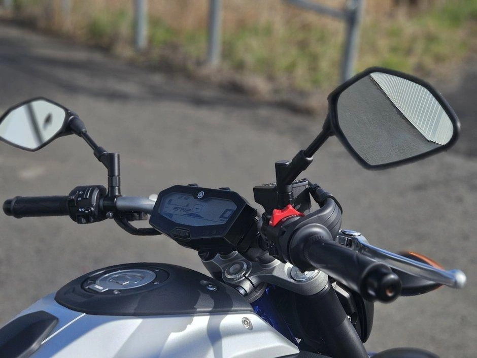 Yamaha Fz-07 2016 alt