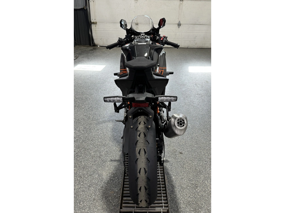 2026 Ktm 990 Rc R alt