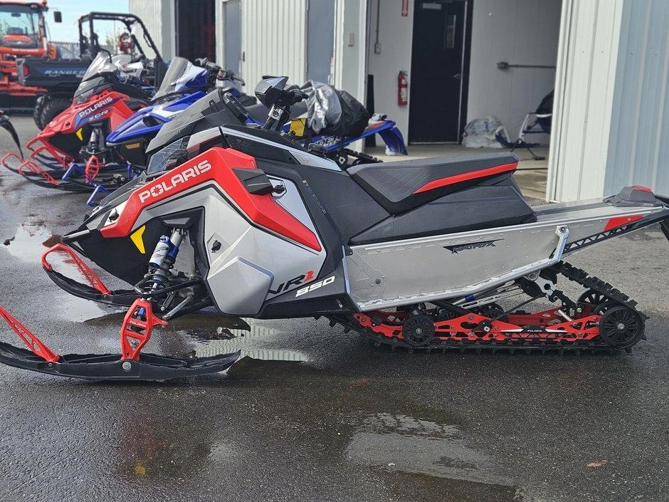 Polaris Indy Vr1 850 Matrys 2021 alt
