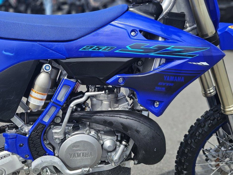 2024 Yamaha Yz250 alt