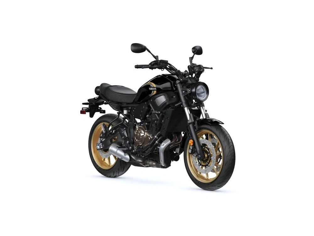 2026 Yamaha Xsr700 alt