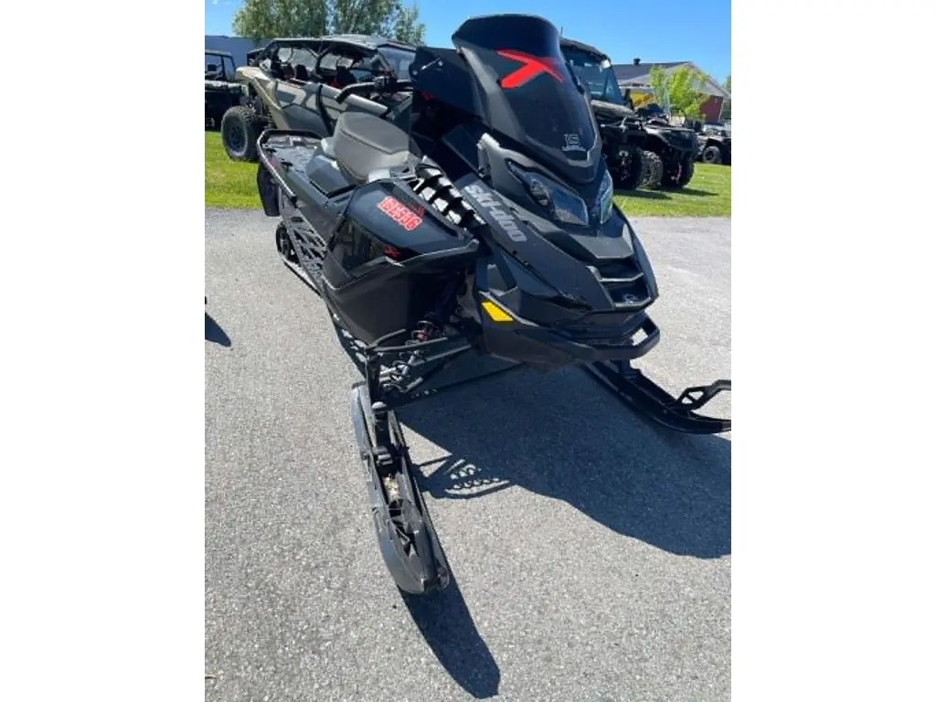 BRP RENEGADE  X 900 ACE TURBO R 2026