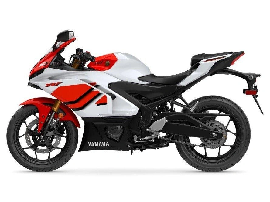 2026 Yamaha Yzf-r3 alt