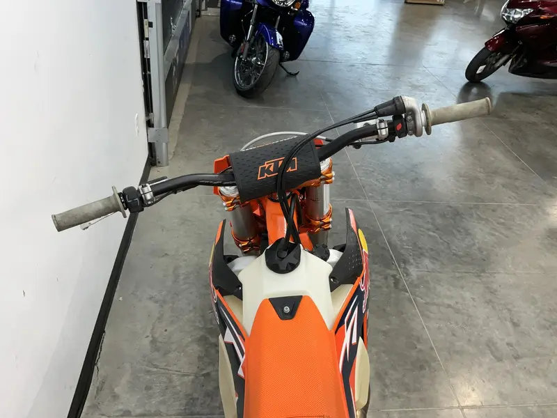 2023 KTM 350 XC-F Factory Edition thumbnail 4